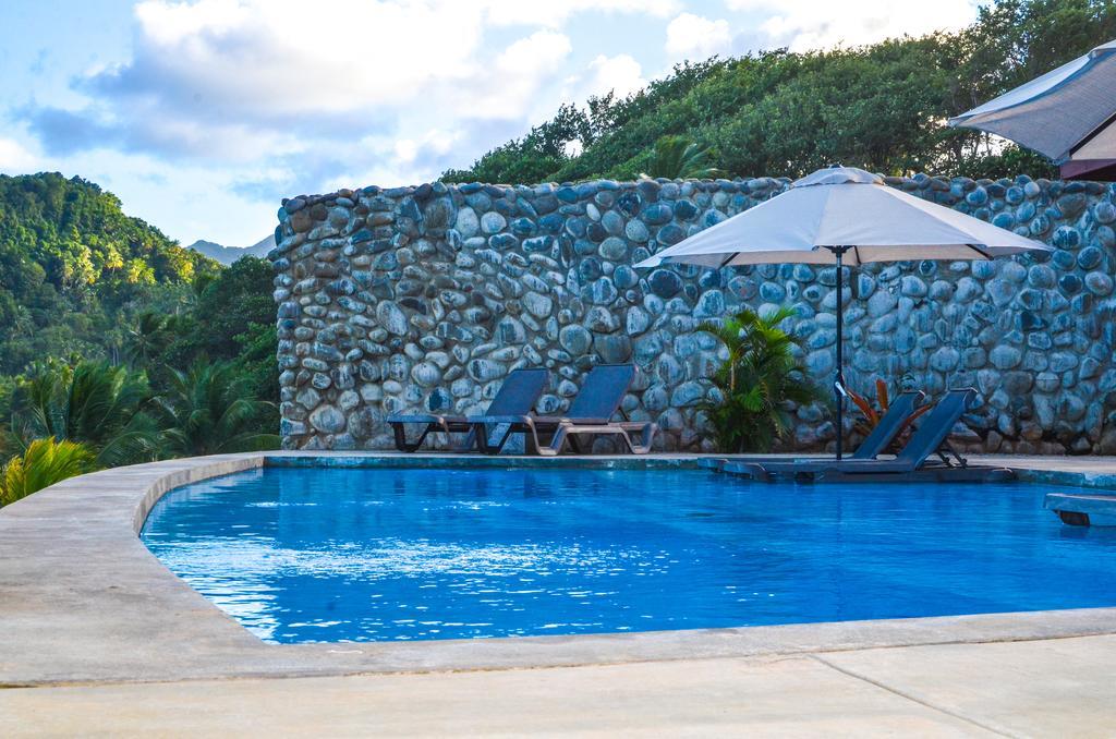 Pagua Bay House - Oceanfront Cabana'S Marigot ภายนอก รูปภาพ