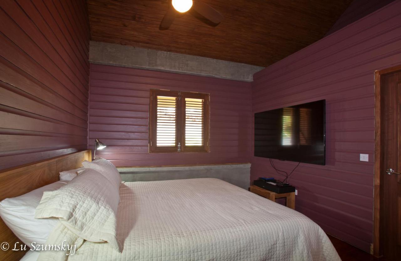 Pagua Bay House - Oceanfront Cabana'S Marigot ภายนอก รูปภาพ
