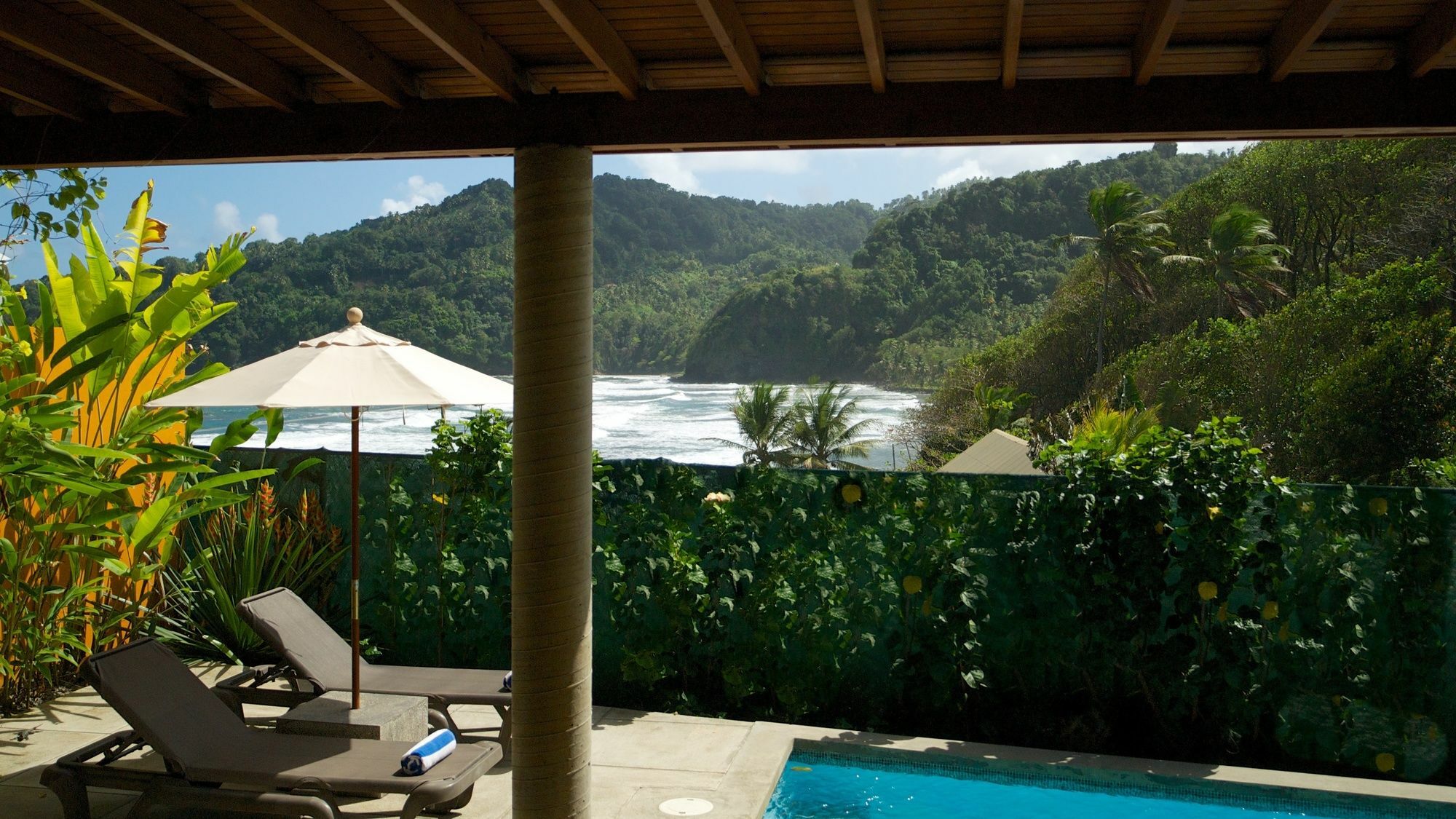 Pagua Bay House - Oceanfront Cabana'S Marigot ภายนอก รูปภาพ