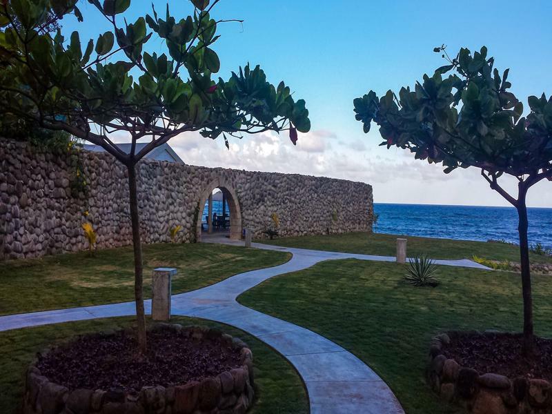 Pagua Bay House - Oceanfront Cabana'S Marigot ภายนอก รูปภาพ